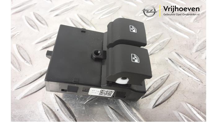 Usados Interruptor combinado de ventanillas Opel Karl 1.0 12V Precio € 20,00 Norma de margen ofrecido por Autodemontage Vrijhoeven B.V.