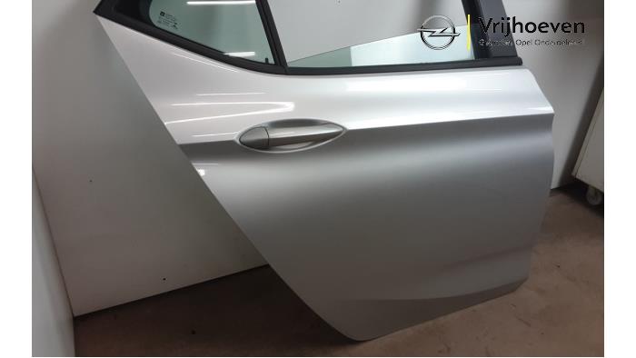 Tür 4-türig rechts hinten van een Opel Astra K 1.6 CDTI 110 16V 2017