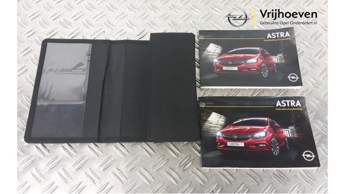 Instruction Booklet from a Opel Astra K 1.4 Turbo 16V 2016