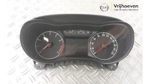 Used Instrument panel Opel Corsa E 1.0 SIDI Turbo 12V Price € 102,00 Margin scheme offered by Autodemontage Vrijhoeven B.V.