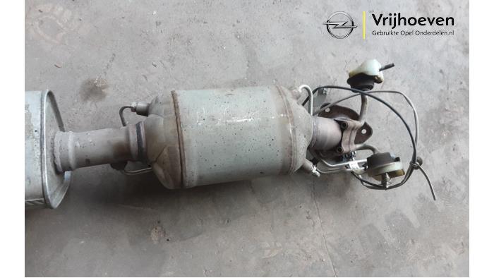 Exhaust central + rear silencer from a Opel Astra K Sports Tourer 1.4 Turbo 16V 2019