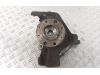 Knuckle, front left from a Opel Corsa E, 2014 1.0 SIDI Turbo 12V, Hatchback, Petrol, 999cc, 66kW (90pk), FWD, B10XFT, 2014-09 2014
