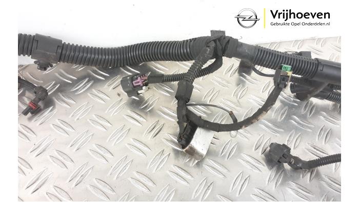 Wiring harness engine room from a Opel Meriva 1.4 Turbo 16V Ecotec 2012