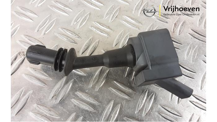 Usagé Broche bobine Opel Astra K Sports Tourer 1.2 Turbo 12V Prix € 20,00 Règlement à la marge proposé par Autodemontage Vrijhoeven B.V.