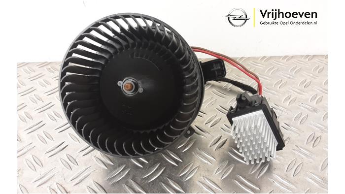 Motor de ventilador de calefactor de un Opel Meriva 1.4 16V Ecotec 2016