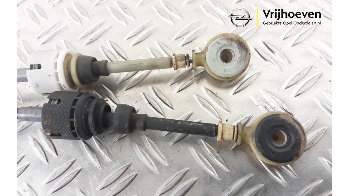 Gearbox shift cable Opel Meriva 1.4 16V Ecotec - 55488632 F17