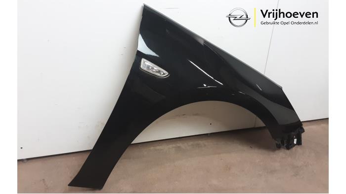Front wing, right from a Opel Astra K Sports Tourer 1.0 Turbo 12V 2019