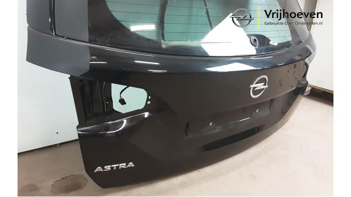 Tylna klapa z Opel Astra K Sports Tourer 1.0 Turbo 12V 2019