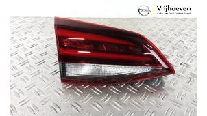 Used Taillight, left Opel Astra K Sports Tourer 1.0 Turbo 12V Price € 175,06 Inclusive VAT offered by Autodemontage Vrijhoeven B.V.