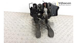 Used Set of pedals Opel Adam 1.2 16V Price € 125,00 Margin scheme offered by Autodemontage Vrijhoeven B.V.