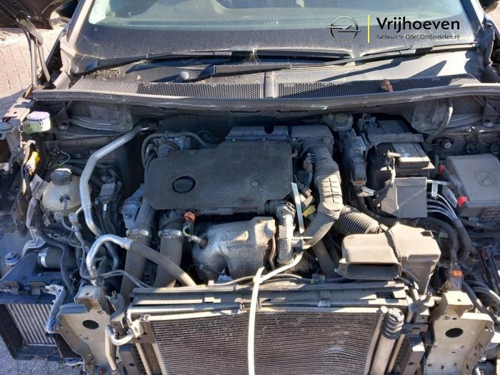 Motor van een Vauxhall Grandland/Grandland X 1.5 CDTI 2019