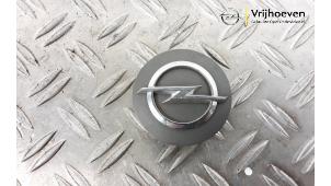 Gebrauchte Nabenkappe Opel Meriva 1.4 16V Ecotec Preis € 9,97 Mit Mehrwertsteuer angeboten von Autodemontage Vrijhoeven B.V.