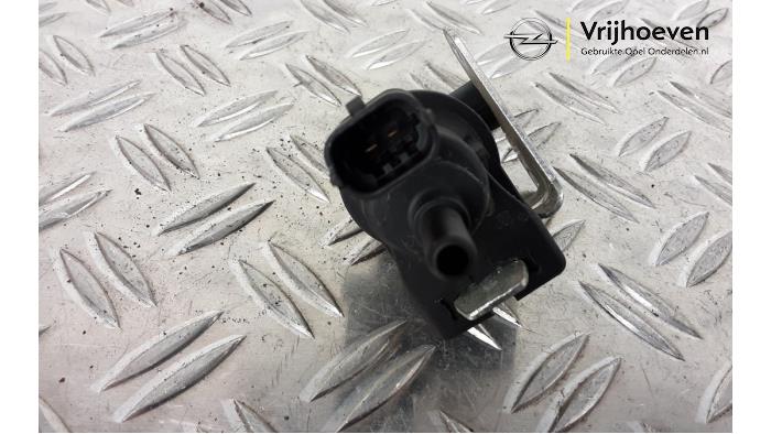 Evap valve from a Opel Meriva 1.4 16V Ecotec 2013