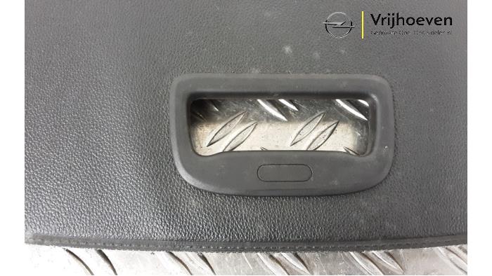 Luggage compartment cover from a Opel Astra K Sports Tourer 1.6 CDTI 110 16V 2016