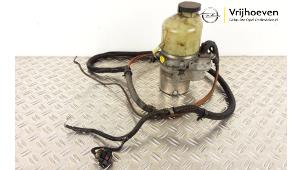 Used Power steering pump Opel Astra H (L48) 1.6 16V Twinport Price € 75,00 Margin scheme offered by Autodemontage Vrijhoeven B.V.
