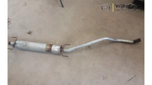 Used Exhaust middle silencer Opel Astra H SW (L35) 1.8 16V Price € 30,00 Margin scheme offered by Autodemontage Vrijhoeven B.V.