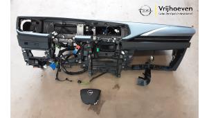Używane Airbag set + dashboard Opel Astra L (F3/FB/FM/FP) 1.2 Turbo 110 12V Cena € 3.750,00 Procedura marży oferowane przez Autodemontage Vrijhoeven B.V.