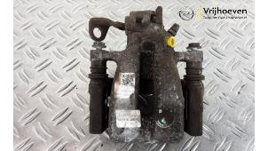 Used Rear brake calliper, right Opel Meriva 1.6 16V Price € 40,00 Margin scheme offered by Autodemontage Vrijhoeven B.V.