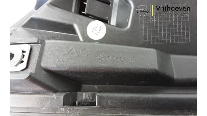 Baguette de protection arrière d'un Opel Astra L (F3/FB/FM/FP) 1.2 Turbo 110 12V 2023