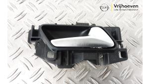 Used Rear door handle 4-door, right Opel Astra L (F3/FB/FM/FP) 1.2 Turbo 110 12V Price € 25,00 Margin scheme offered by Autodemontage Vrijhoeven B.V.