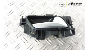 Used Front door handle 4-door, right Opel Astra L (F3/FB/FM/FP) 1.2 Turbo 110 12V Price € 25,00 Margin scheme offered by Autodemontage Vrijhoeven B.V.