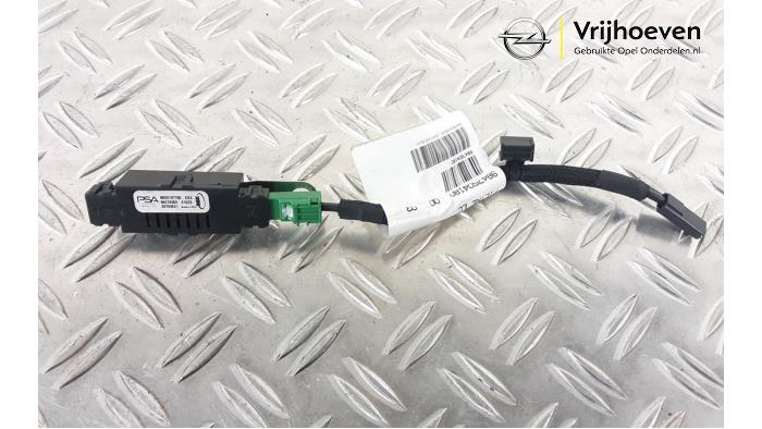 Used Miscellaneous Opel Astra L (F3/FB/FM/FP) 1.2 Turbo 110 12V Price € 20,00 Inclusive VAT offered by Autodemontage Vrijhoeven B.V.