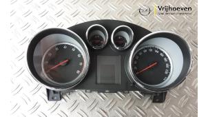 Gebrauchte Instrumentenbrett Opel Meriva 1.4 Turbo 16V ecoFLEX Preis € 150,00 Margenregelung angeboten von Autodemontage Vrijhoeven B.V.