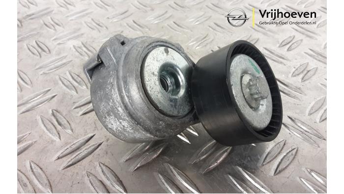 Usados Rodillo tensor correa múltiple Opel Astra L (F3/FB/FM/FP) 1.2 Turbo 110 12V Precio € 30,00 IVA incluido ofrecido por Autodemontage Vrijhoeven B.V.