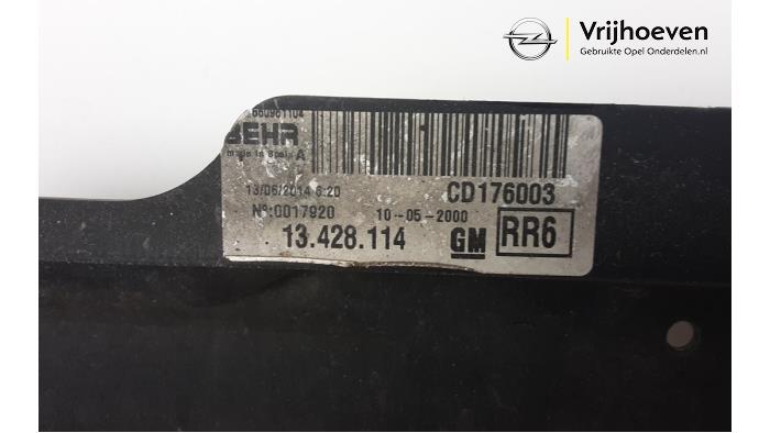 Boîtier ventilateur d'un Opel Adam 1.2 16V 2014