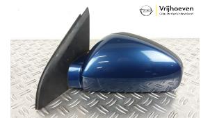 Used Wing mirror, left Opel Vectra C 1.8 16V Price € 30,00 Margin scheme offered by Autodemontage Vrijhoeven B.V.