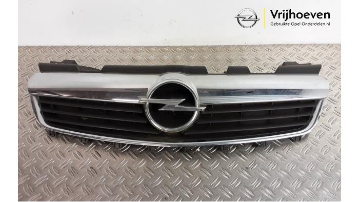 Grill van een Opel Zafira (M75) 1.8 16V Ecotec 2007