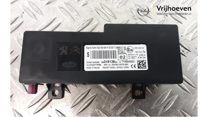 Używane Modul Bluetooth Opel Crossland (X) 1.2 Turbo 12V Euro 6d-temp Cena € 25,00 Procedura marży oferowane przez Autodemontage Vrijhoeven B.V.