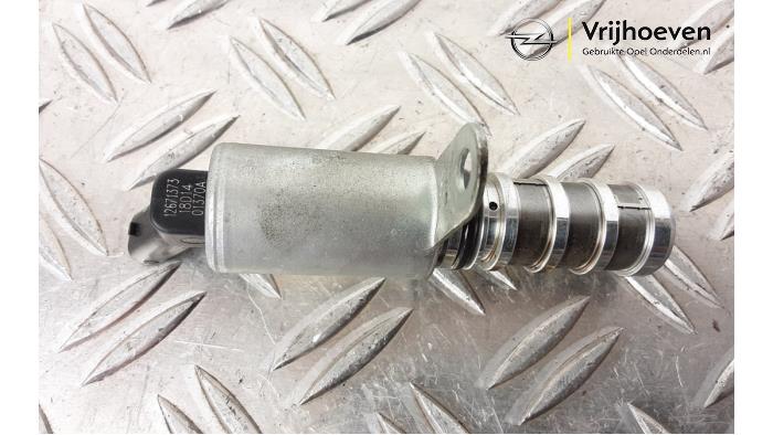 Gebrauchte Nockenwelle Sensor Opel Astra K Sports Tourer 1.0 Turbo 12V Preis € 40,00 Margenregelung angeboten von Autodemontage Vrijhoeven B.V.