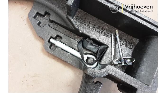 Space-saver spare wheel from a Opel Astra K 1.0 SIDI Turbo 12V 2016