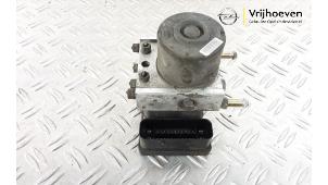 Used ABS pump Opel Agila (A) 1.0 12V Twin Port Price € 65,00 Margin scheme offered by Autodemontage Vrijhoeven B.V.