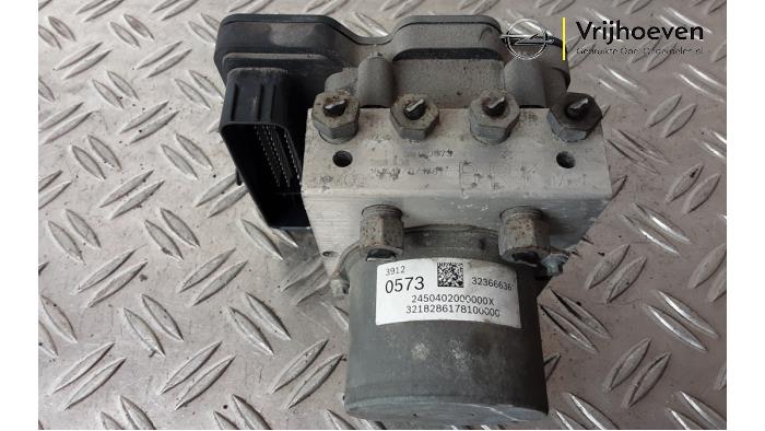 Gebrauchte ABS Pumpe Opel Astra K 1.6 SIDI Eco Turbo 16V Preis € 125,00 Margenregelung angeboten von Autodemontage Vrijhoeven B.V.