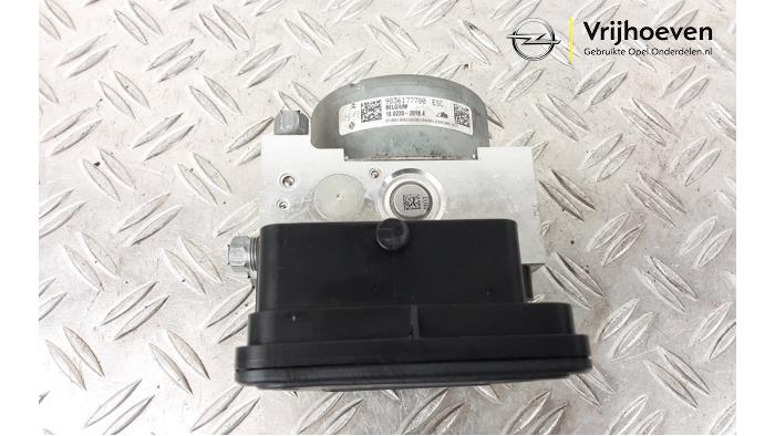 Used ABS pump Opel Corsa F (UB/UH/UP) 1.2 Turbo 12V 100 Price € 125,00 Margin scheme offered by Autodemontage Vrijhoeven B.V.