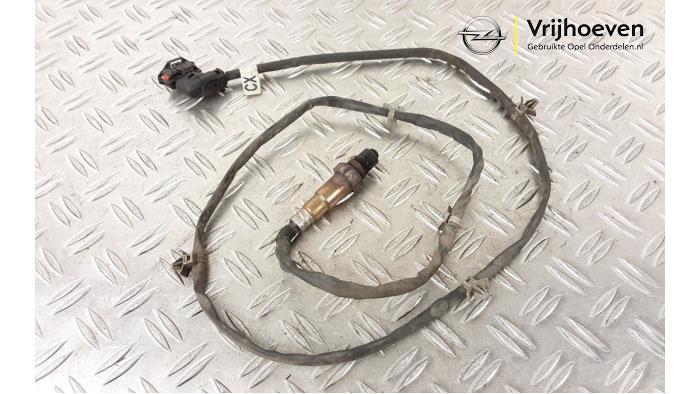 Usados Sonda Lambda Opel Corsa D 1.6i OPC 16V Turbo Precio € 30,00 Norma de margen ofrecido por Autodemontage Vrijhoeven B.V.