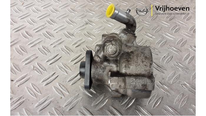 Usagé Pompe de direction Opel Combo 1.3 CDTI 16V ecoFlex Prix € 30,00 Règlement à la marge proposé par Autodemontage Vrijhoeven B.V.