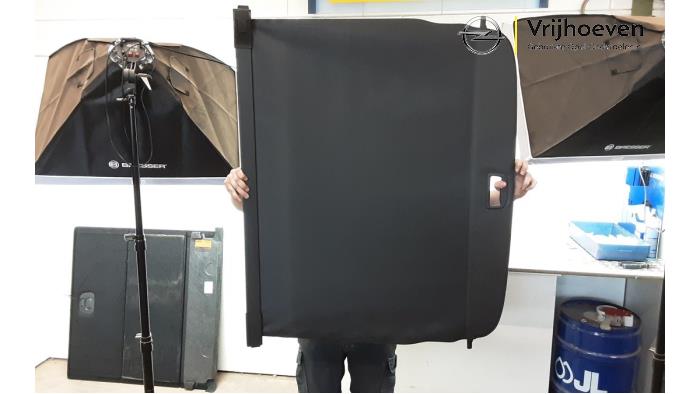 Bâche coffre à bagages d'un Opel Astra J Sports Tourer (PD8/PE8/PF8) 1.6 16V 2011