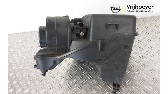 Gebrauchte Luftfiltergehäuse Opel Astra K Sports Tourer 1.6 CDTI 110 16V Preis € 50,00 Margenregelung angeboten von Autodemontage Vrijhoeven B.V.