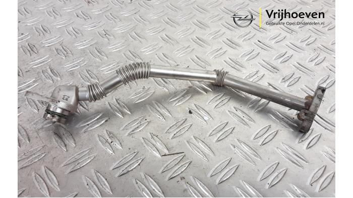 Usagé Conduit de pression d'huile Opel Astra K Sports Tourer 1.6 CDTI 110 16V Prix € 25,00 Règlement à la marge proposé par Autodemontage Vrijhoeven B.V.