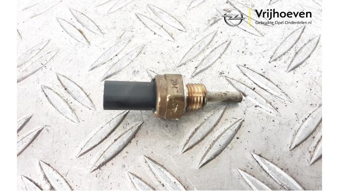 Gebrauchte Kühler Temperatursensor Opel Astra K Sports Tourer 1.6 CDTI 136 16V Preis € 15,00 Margenregelung angeboten von Autodemontage Vrijhoeven B.V.