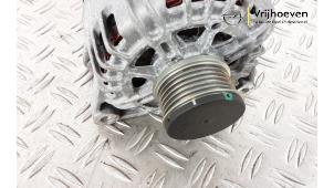 Dynamo van een Opel Astra L (F3/FB/FM/FP) 1.2 Turbo 130 12V 2023