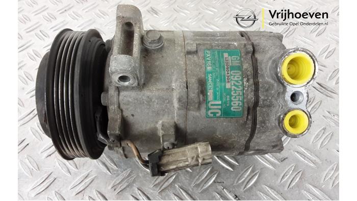 Gebrauchte Klimapumpe Opel Vectra C Caravan 2.2 DIG 16V Preis € 25,00 Margenregelung angeboten von Autodemontage Vrijhoeven B.V.