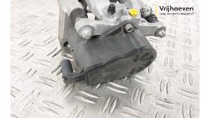 Begagnade Bakre bromsok, höger Opel Astra L (F3/FB/FM/FP) 1.2 Turbo 130 12V Pris € 60,00 Marginaltabell erbjuds av Autodemontage Vrijhoeven B.V.