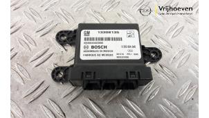 Begagnade PDC-modul Opel Insignia Sports Tourer 2.0 Turbo 16V Ecotec Pris € 35,00 Marginaltabell erbjuds av Autodemontage Vrijhoeven B.V.
