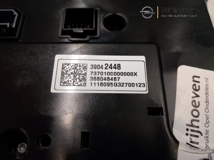 Display Multi Media control unit Opel Astra K 1.0 Turbo 12V - 39042448 GM