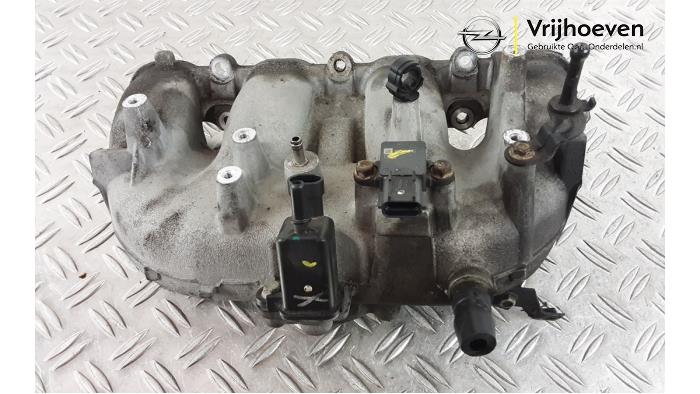 Używane Kolektor dolotowy Opel Insignia Sports Tourer 2.0 Turbo 16V Ecotec Cena € 65,00 Procedura marży oferowane przez Autodemontage Vrijhoeven B.V.
