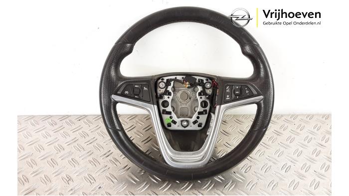 Begagnade Ratt Opel Insignia Sports Tourer 2.0 Turbo 16V Ecotec Pris € 50,00 Marginaltabell erbjuds av Autodemontage Vrijhoeven B.V.